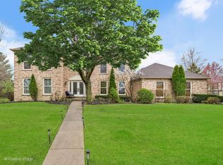 1000 Surrey Ln, Itasca, IL 60143