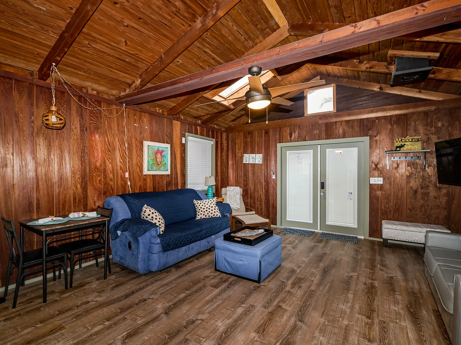 2 bed, 720 sqft, $1,600 — Photo 4