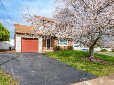 86 Bunker Hill Rd, Lawrence Township, NJ, 08648