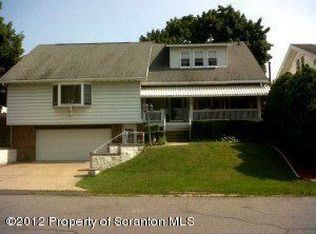 121 Arnold Ave, Scranton, PA 18505