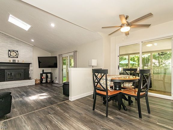 4th image of 7908 Kellogg Creek Dr