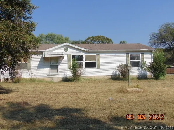 317 Wyandotte St, South Coffeyville, OK 74072