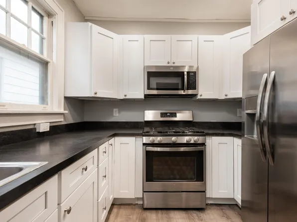 465 Hudson Ave, Albany, NY 12203