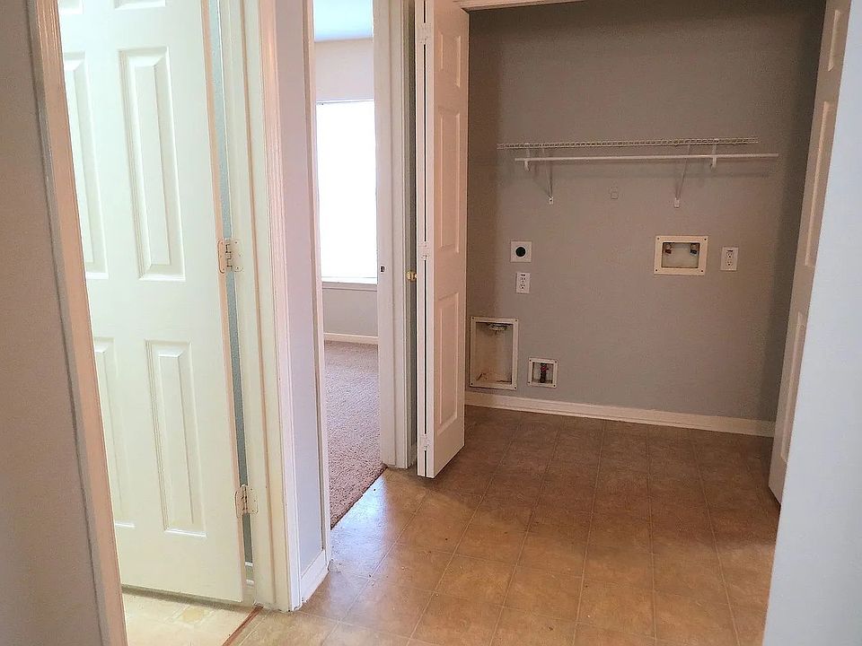 1st image of 6306 Wellington Meadows Dr