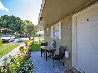 581 Kathy Ln APT B, Pompano Beach, FL 33068