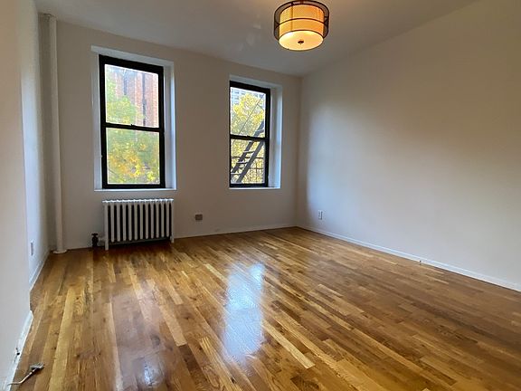 3rd image of 323 E 88th St APT 12A