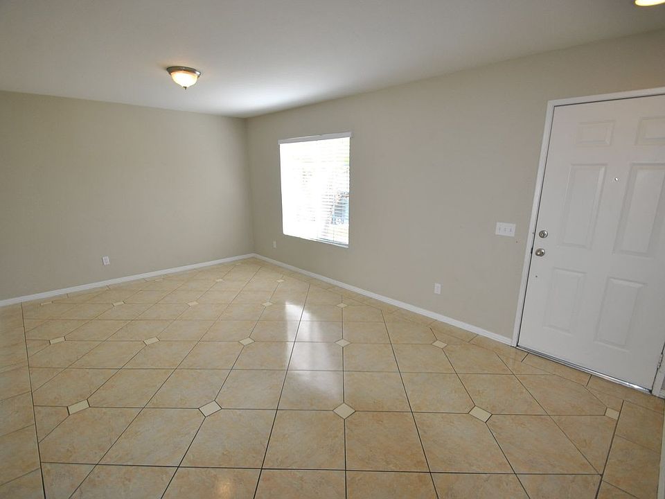 1034 Whispering Wood Ln, Perris, CA 92571 Zillow