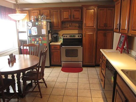 5th image of 1716 Monohon St