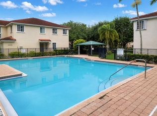 21003 NW 14th Pl APT 144, Miami, FL 33169