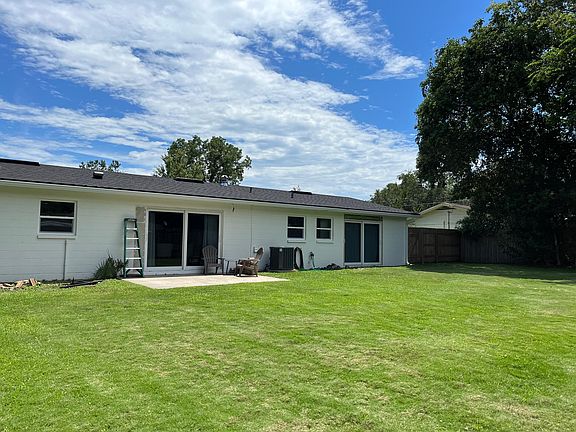 5th image of 3300 NW 27th Ave
