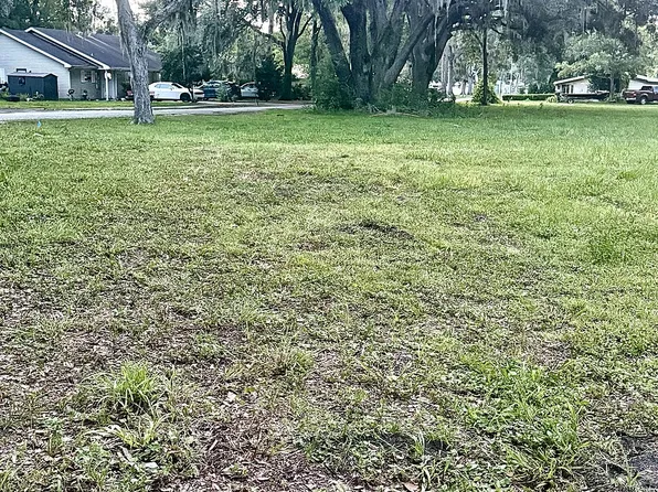 175960 Bay Rd, Hilliard, FL 32046