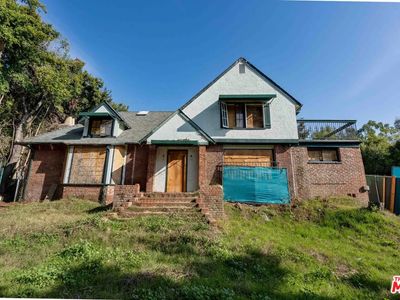 2246 N Edgemont St, Los Angeles, CA, 90027