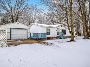 127 S Walker Rd, Muskegon, MI 49442