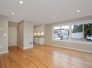 310 Boston St APT 1, Seattle, WA 98109