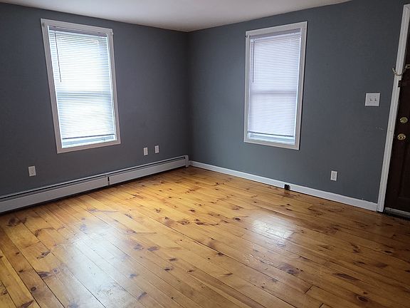 4th image of 65-67 Smith St #2