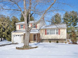 8 Poplar Run, East Windsor, NJ 08520