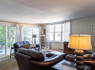 20 Prospect St #2, Grand Haven, MI 49417
