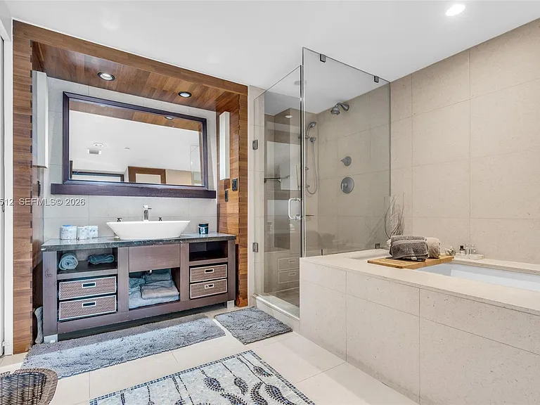 6801 Collins Ave #308 — Photo 18