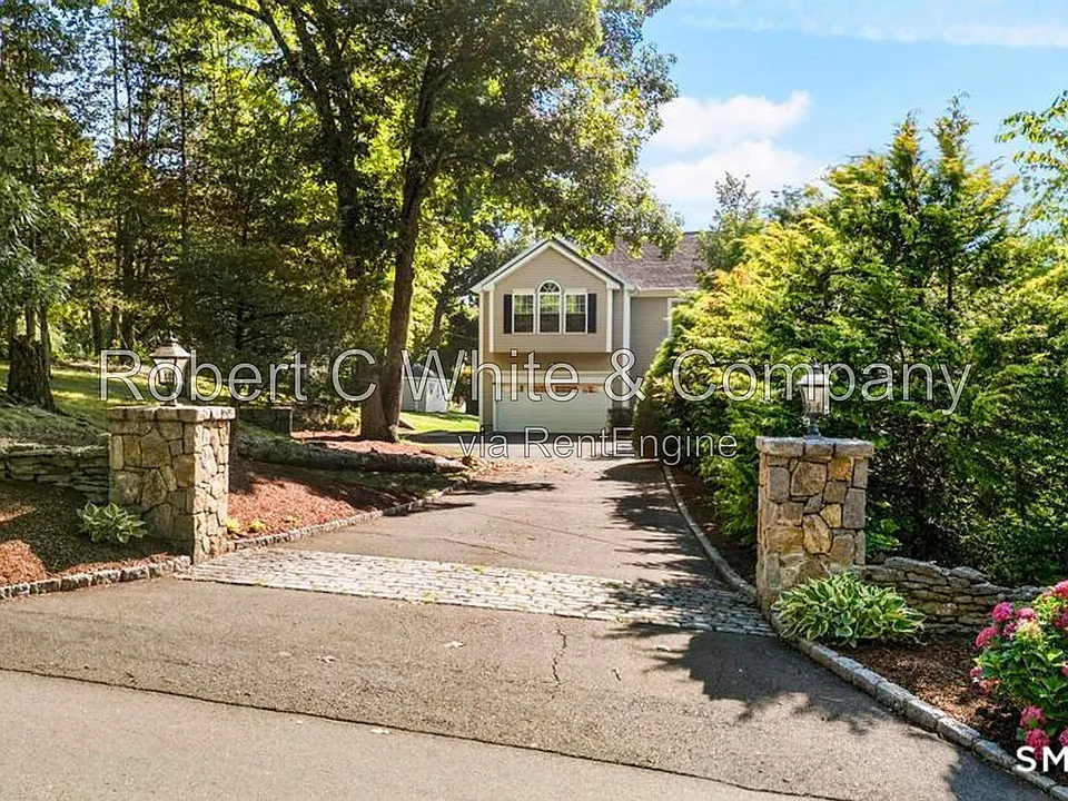 155 Beardsley Rd
