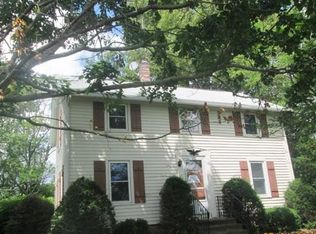 150 Wine Rd, New Braintree, MA 01531