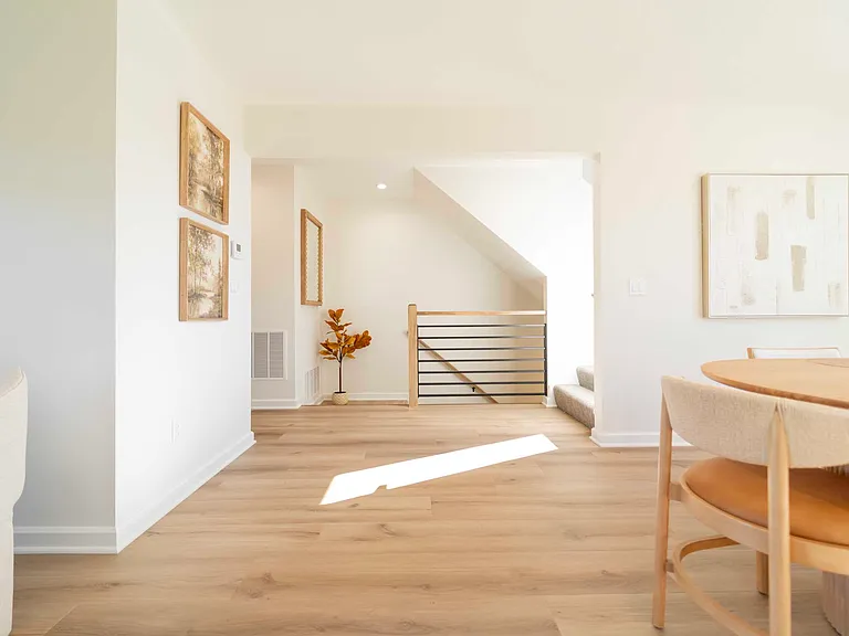 214 Park Rdg — Photo 16