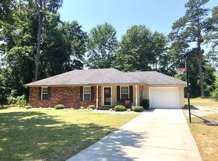 1240 Kings Pointe Dr, Sumter, SC 29154