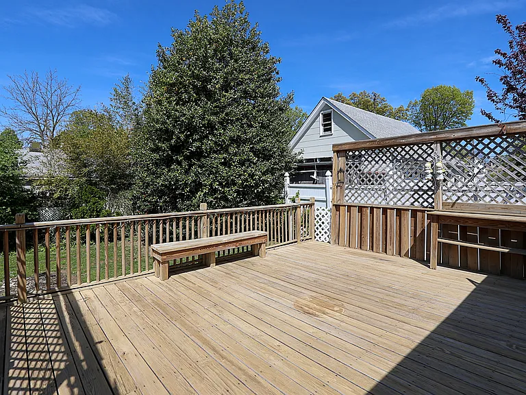 237 Fulton St — Photo 28
