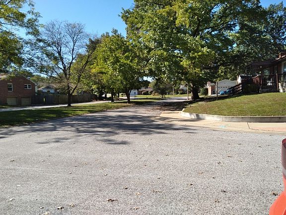 4th image of 7831 Balson Ave