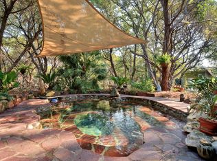 2910 Tradewind Dr, Spicewood, TX 78669