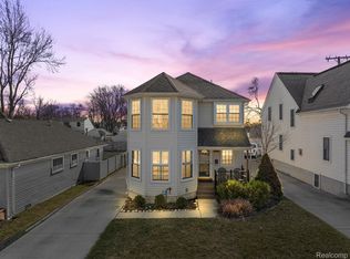 2435 Edgewood Blvd, Berkley, MI