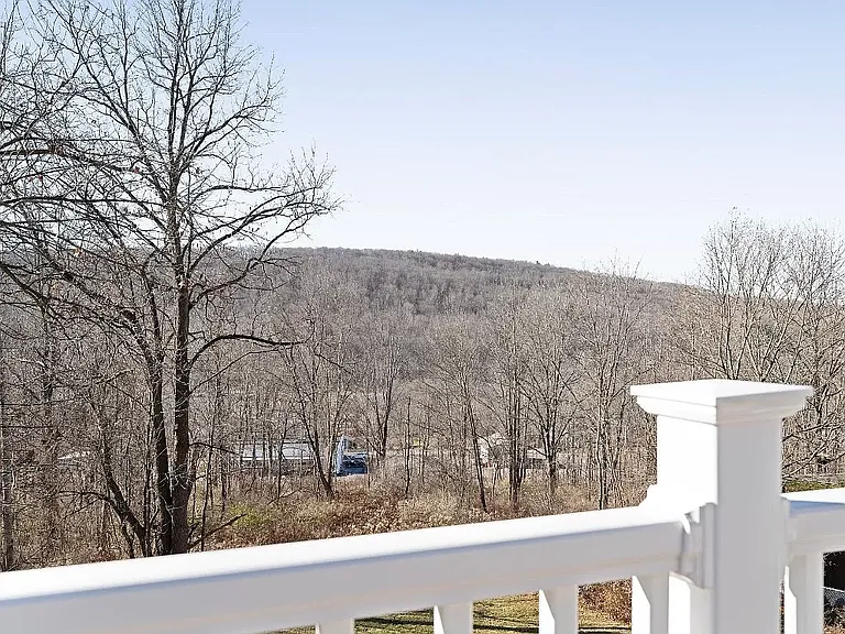 56 Powers Rd — Photo 19