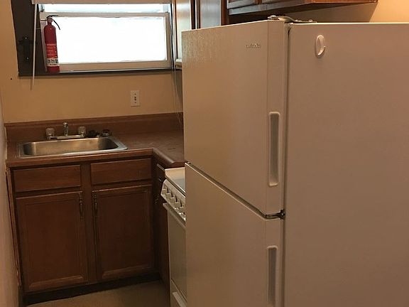 3rd image of 306 N College Ave APT 201
