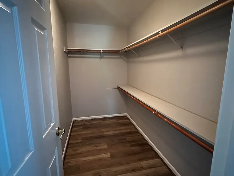 301 Warmcastle Ct — Photo 23