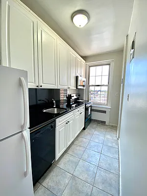 Rented by Corcoran | media 11