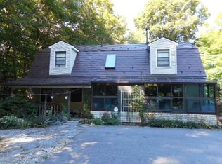 202 Skinner Hill Rd, Coventry, CT 06238