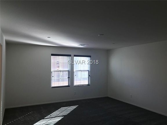 5th image of 832 N Water St