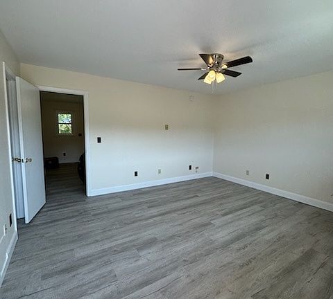 3rd image of 110-148 Edgewood Dr #113