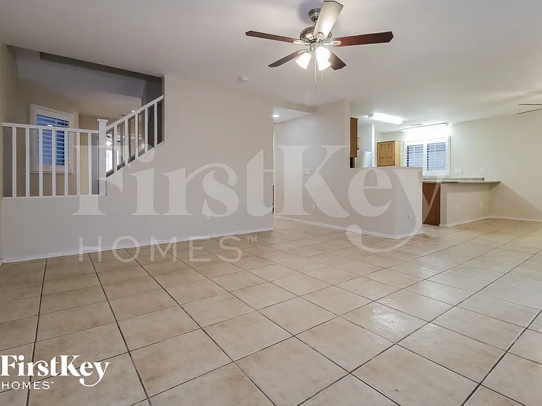 23768 W Desert Bloom St — Photo 3