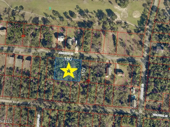 McClung St, Pass Christian, MS 39571