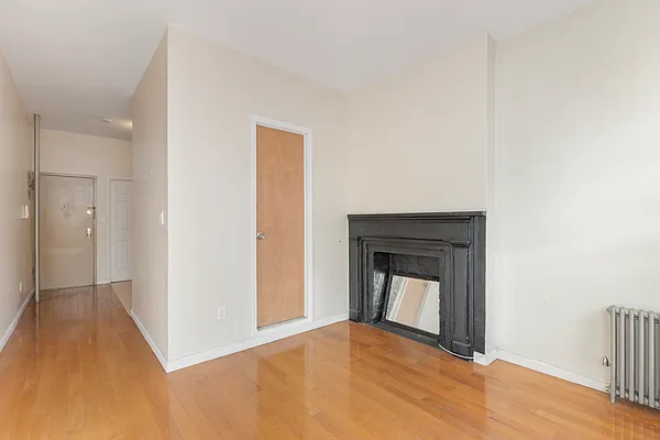 Rented by Compass | media 2