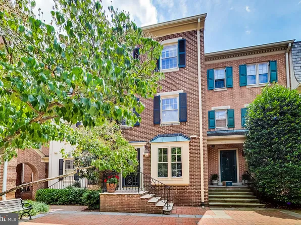 4367 Westover Pl NW, Washington, DC 20016