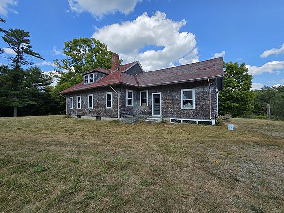 3rd image of 81 Dock Road
