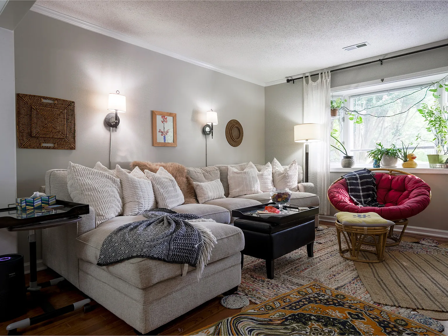 2 bed, 1142 sqft, $2,000 — Photo 4