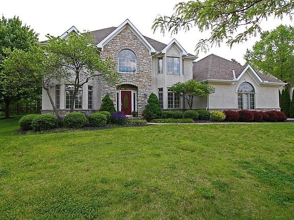 2nd image of 8268 Millhouse Ln