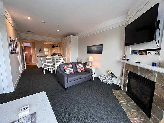 5th image of 4200 Main Street206/207