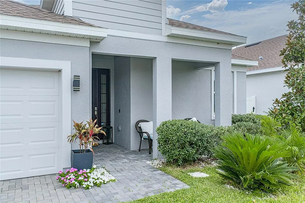 3 bed, 2.5 bath, 1983 sqft, $2,175 — Photo 4