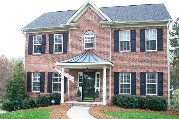 812 Woodview Ridge Trail
