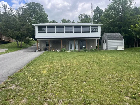 851 Cedar Glen Rd, Kawartha Lakes, ON K0M 1L0