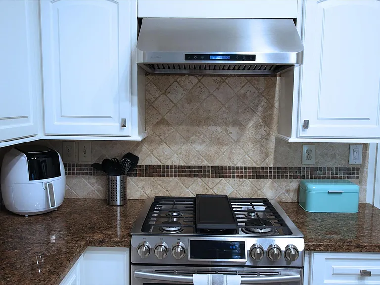 23210 Gate Creek Ct — Photo 10