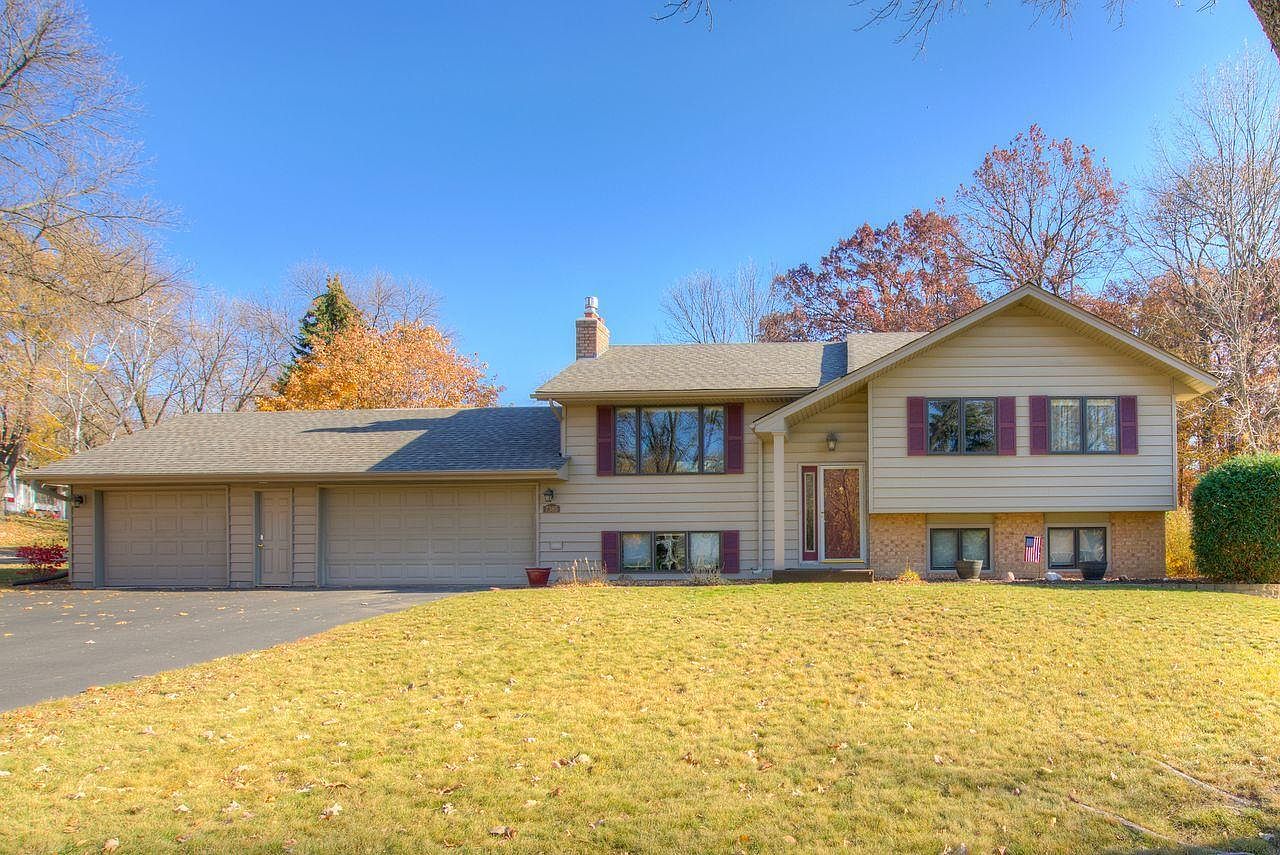 7385 Berkshire Ct, Maple Grove, MN 55311 Zillow